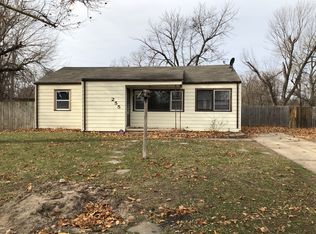 255 W Dwight Ct, Haysville, KS 67060
