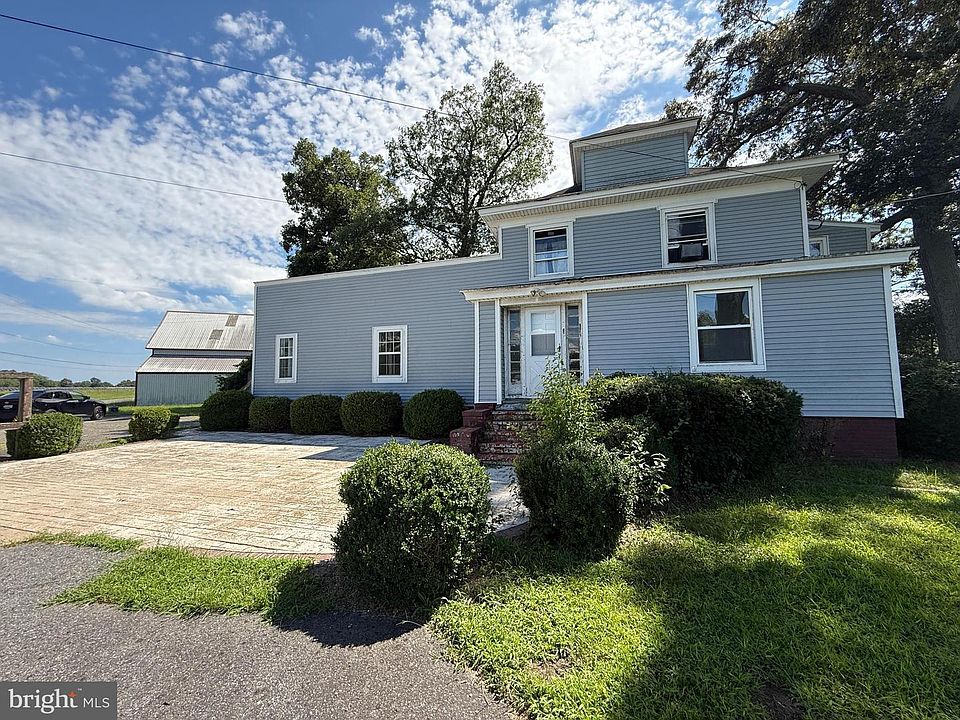 1st image of 31375 Mount Hermon Rd