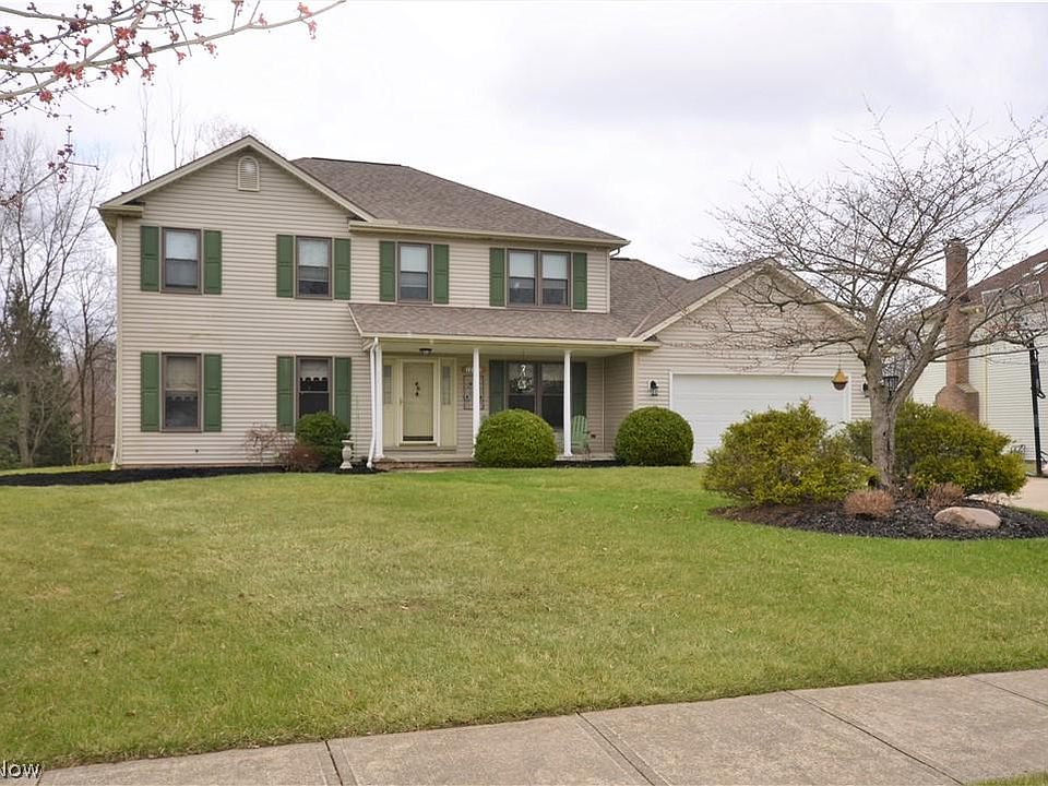 1st image of 10155 Foxwood Dr