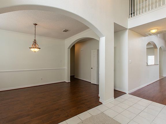 3rd image of 7416 Brookdale Dr