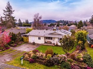 2213 31st St, Anacortes, WA 98221