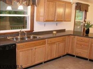 115 Valley Ave, Centre Hall, PA 16828