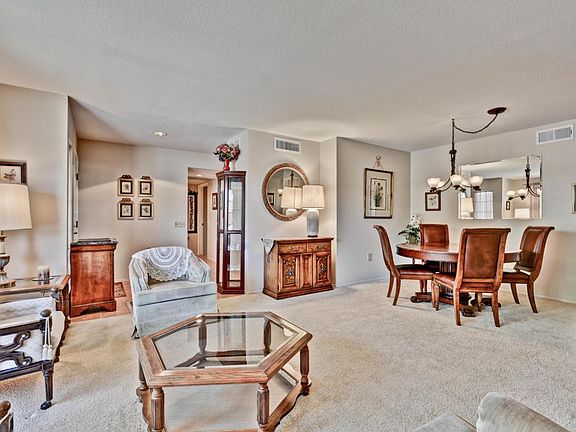 4th image of 14231 W Yosemite Dr