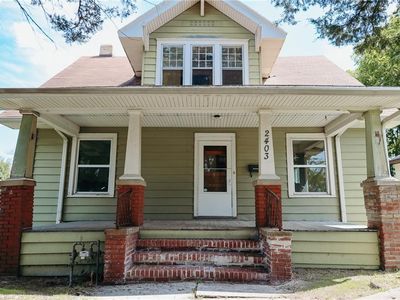 2403 S 16th St, Saint Joseph, MO, 64503