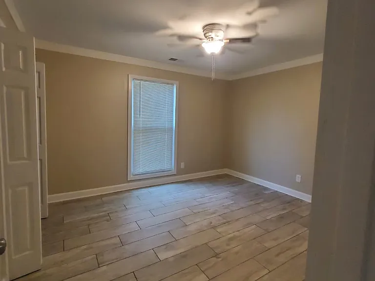 659 Greenvale Rd #659 — Photo 5