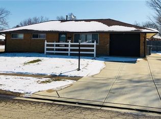 5330 Packard Dr, Dayton, OH 45424