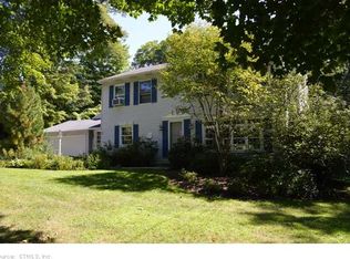 136 Three Mile Hill Rd, Middlebury, CT 06762