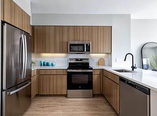 77 Christie St #22222, Newark, NJ 07105