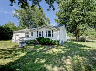 2442 Captain Ln, Decatur, IL 62526