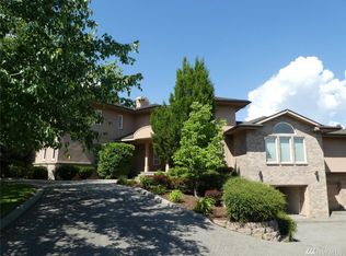 2143 Sunrise Cir, Wenatchee, WA 98801