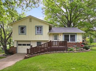 7205 Harris Ave, Raytown, MO 64133