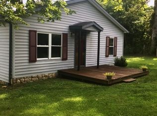 2770 Slaughters Lake Rd, Hanson, KY 42413