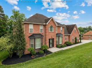 126 Newcomer Rd, Charleston, WV 25309