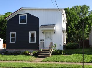 6 Cottage St, Saint Johnsville, NY 13452