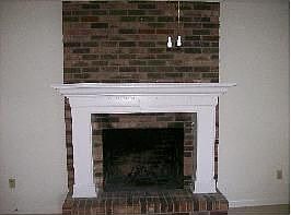 4th image of 2304 Lewis Gate Dr
