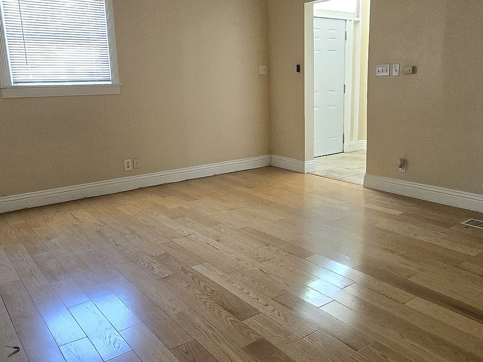 1st image of 1153 Orange St #B
