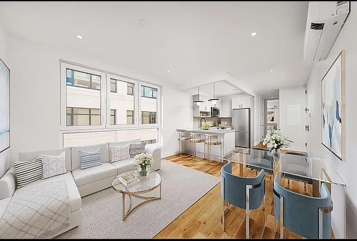 230 North 7th Street — Photo 1