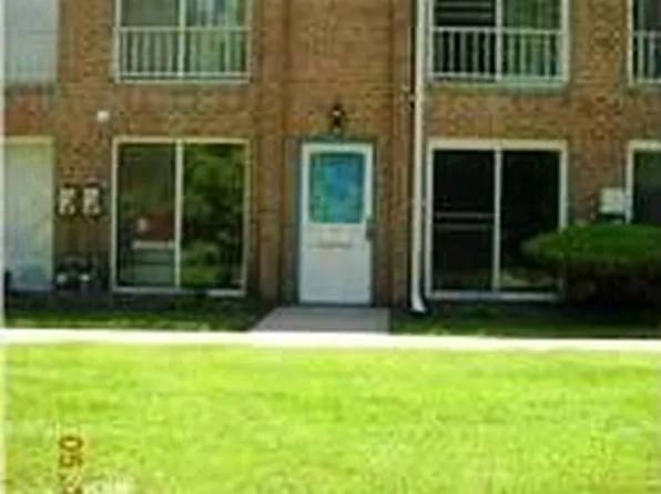 515 Germantown Ct, Warminster, PA 18974