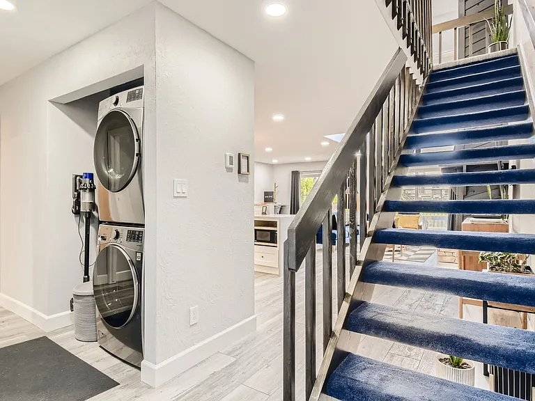 101 Hawn Dr — Photo 12
