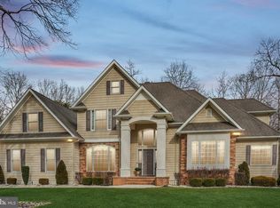 3661 Canterbury Ln, Vineland, NJ 08361