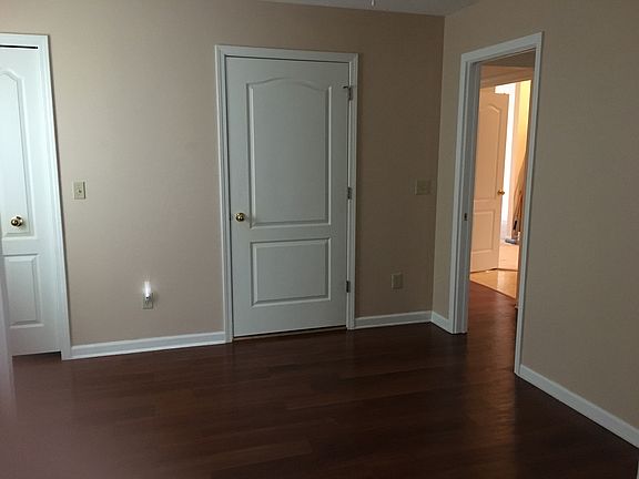 In Law Suite bedroom (1)