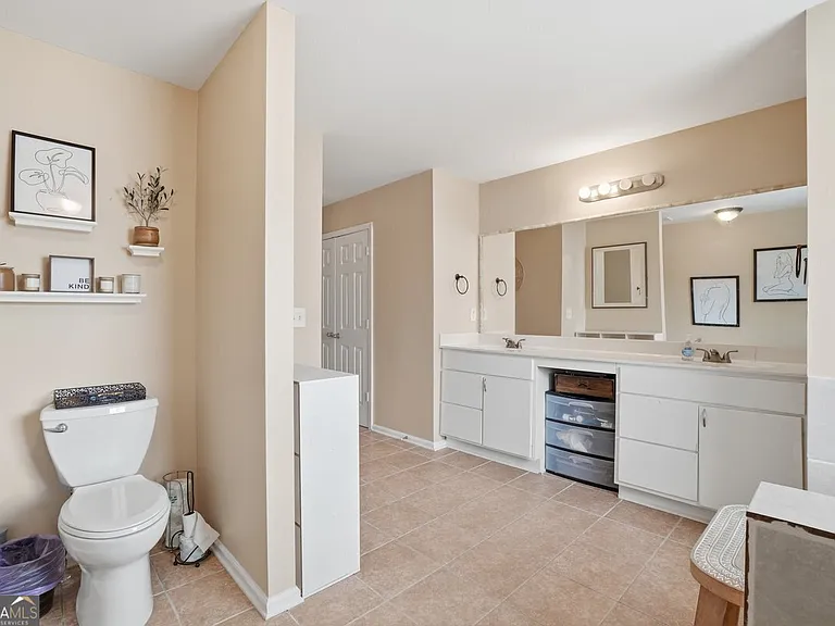 3951 Oak Field Dr — Photo 34