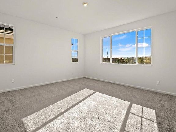 5th image of 2868 Tostalinda Dr
