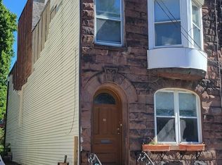 45 1st St, Albany, NY 12210