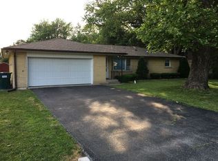 5 Cherry Dr, Kankakee, IL 60901