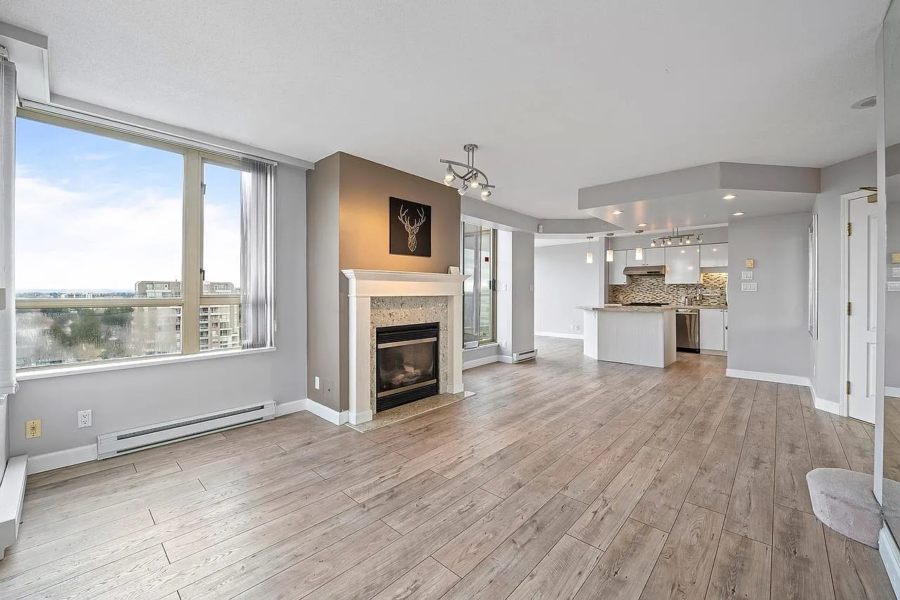 6191 Buswell St #1503 photo 1