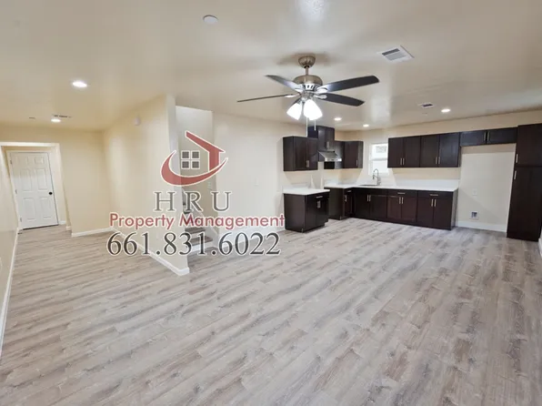 231 L St, Bakersfield, CA 93304