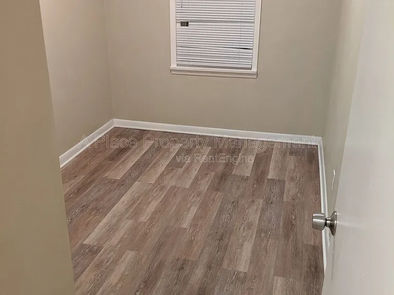 9215 Outerbelt Ct — Photo 10