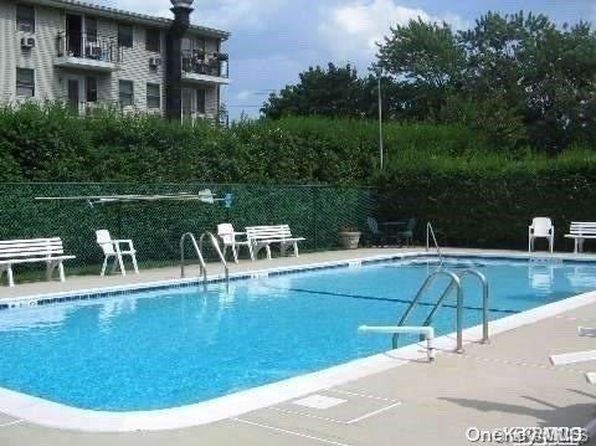135 Post Avenue #6L, Westbury, NY 11590