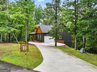 160 Nahunta Ct, Ellijay, GA 30540