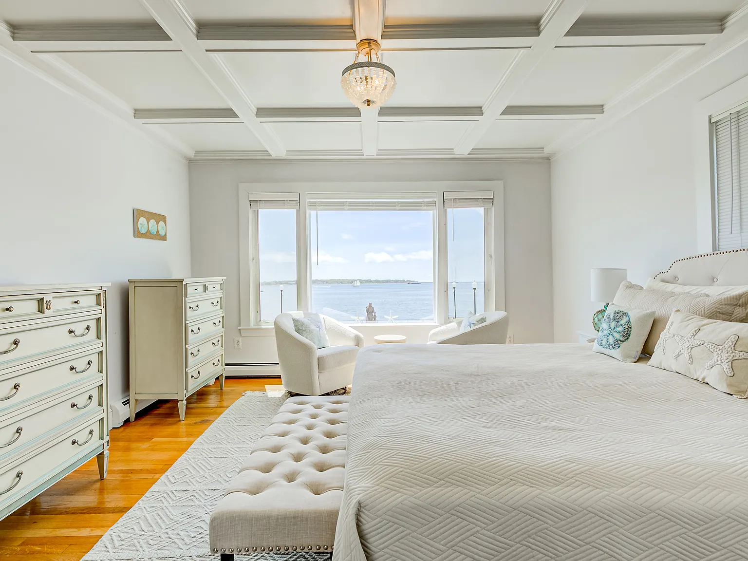 2 bed, 1500 sqft, $2,700 — Photo 3