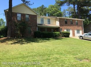 2488 Robin Hood Dr, Ellenwood, GA
