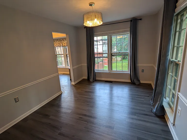 5612 Sutherland Ct — Photo 12