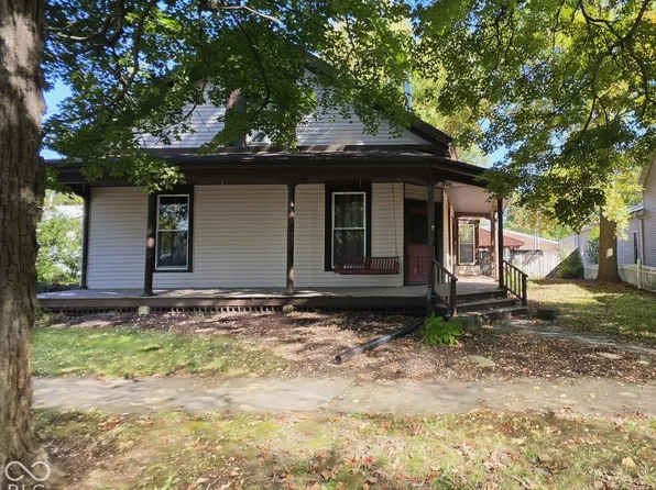610 4th St, Covington, IN 47932