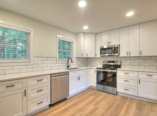 319 Howie Mine Rd, Waxhaw, NC 28173