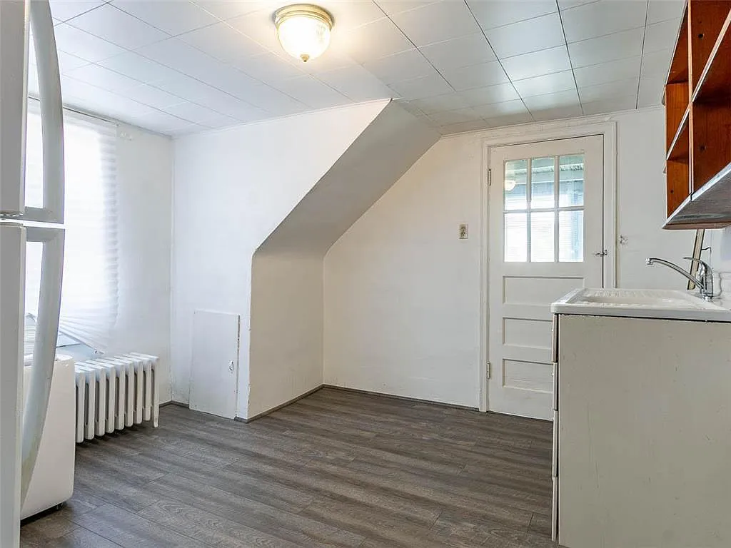 3 bed, $1,650 — Photo 4