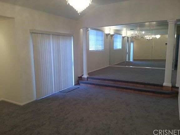 5th image of 8232 Oakdale Ave