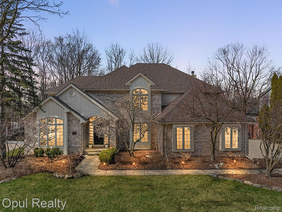 1st image of 27147 Winchester Ct