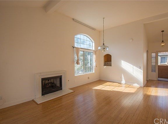 3rd image of 108 Matisse Cir