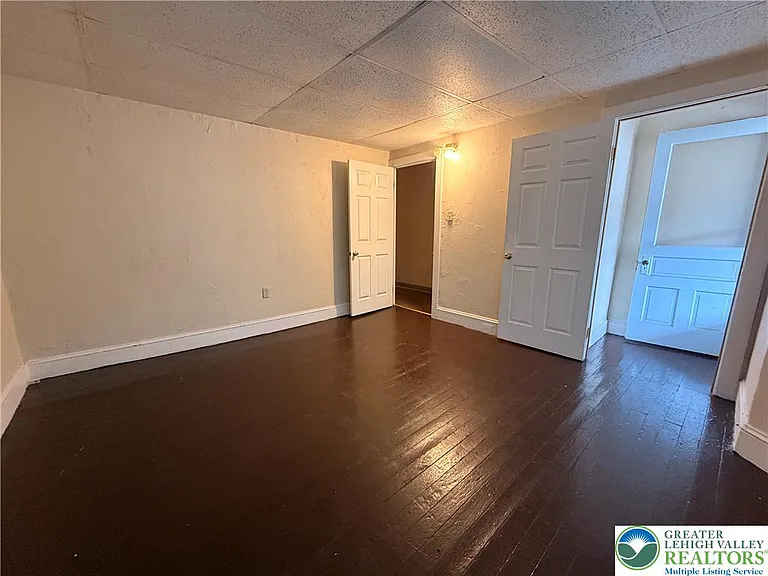 213 E Bertsch St #3 — Photo 13