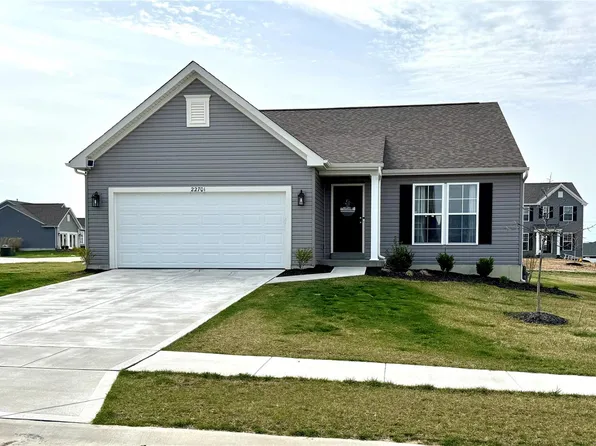22701 Danison Dr, Warrenton, MO 63383