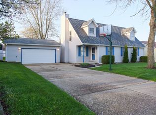 1003 Embassy Dr, Crawfordsville, IN 47933