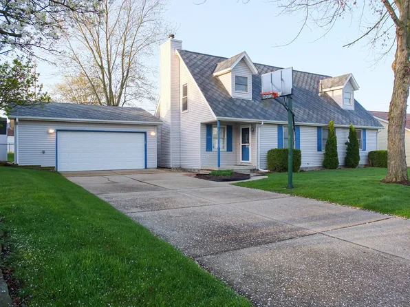 1003 Embassy Dr, Crawfordsville, IN 47933