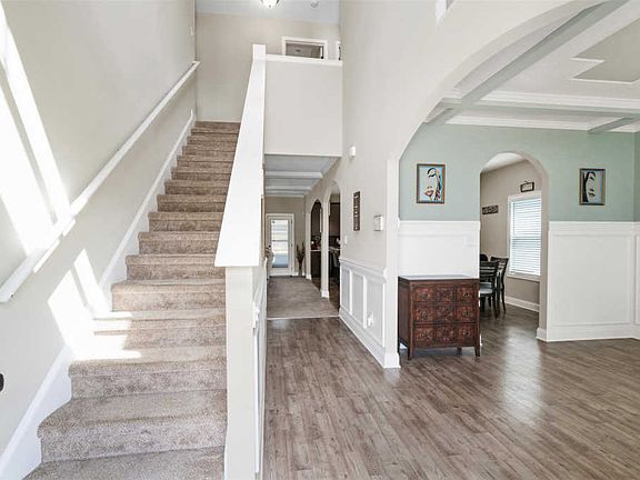 5th image of 913 Tanager Ct