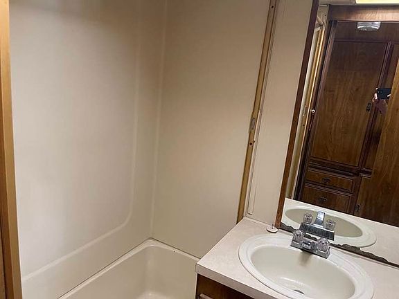 4th image of 4065 E University Dr #58