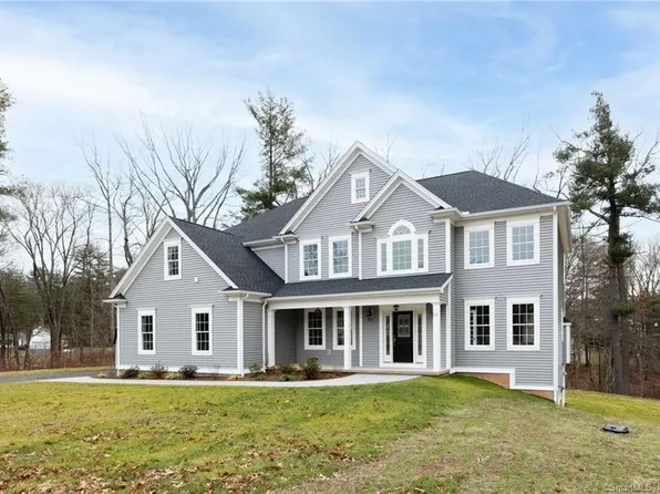 69 Lacourse Pond Place, Southington, CT 06489